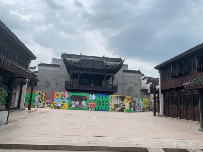 逃离上锁的房屋